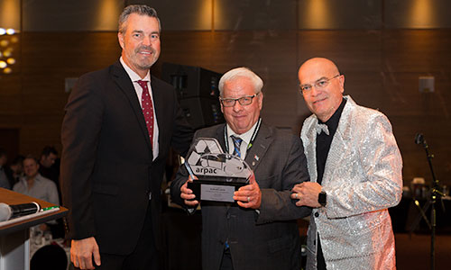 Monsieur Gabriel Lussier a été honoré lors du banquet du samedi soir 16 septembre en recevant le « Prix ARPAC d’Excellence et d’Innovation Roger Fugère Sr. »