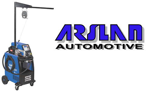Arslan Automotive Canada a récemment présenté son nouveau produit, le bras SHARK A7 pour le soudeur par points I-Plus Blueweld SMART.